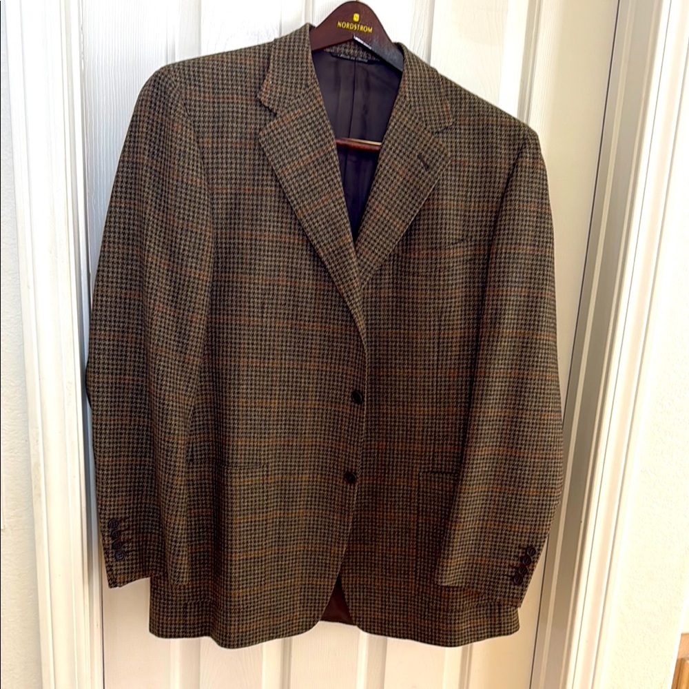 Saks Fifth Avenue Brown Sport Coat with Notch Lapel